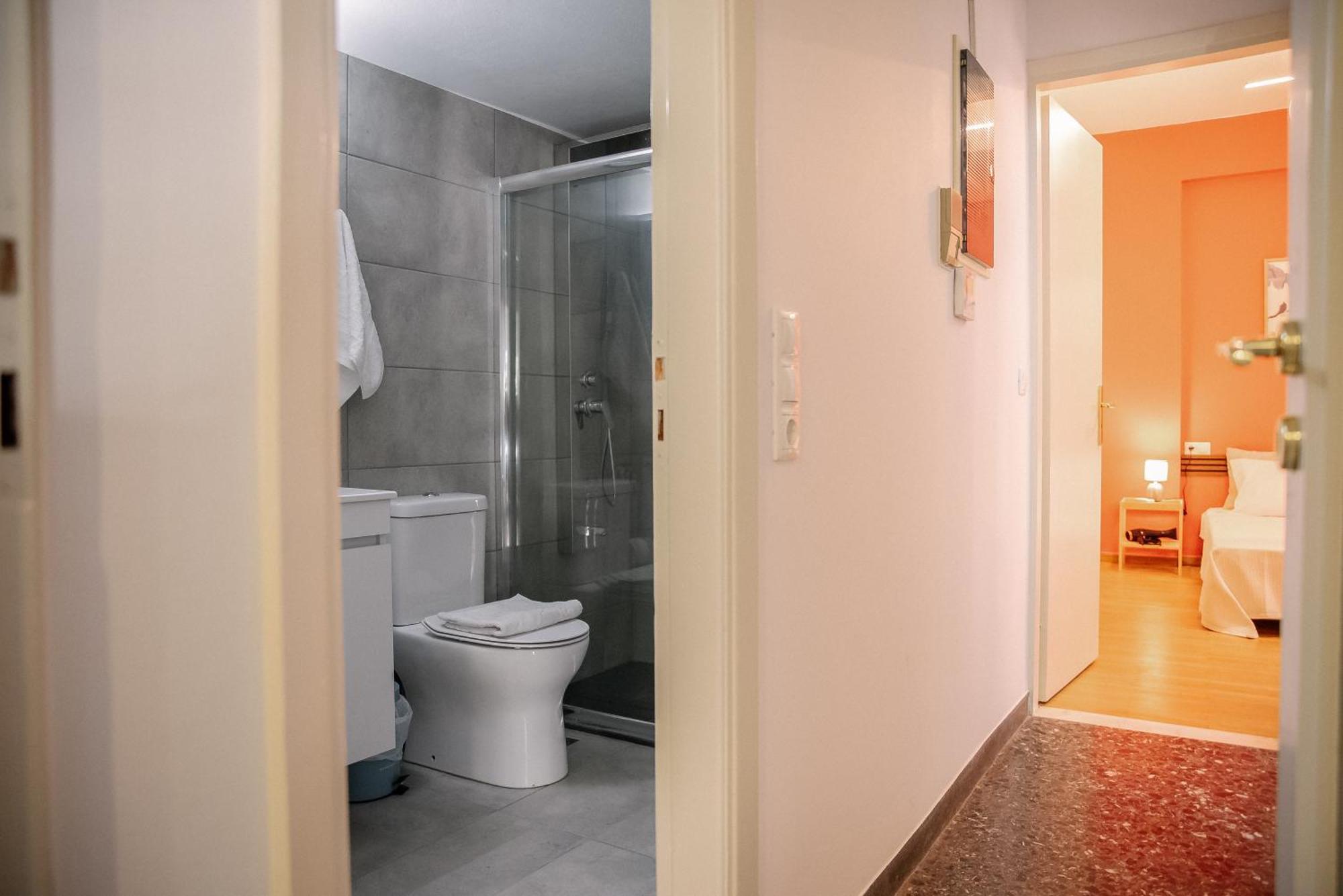 3Cs Athens Ampelokipoi Comfy Flat Ft Patio Airport Direct Day N Night Apartment Екстериор снимка